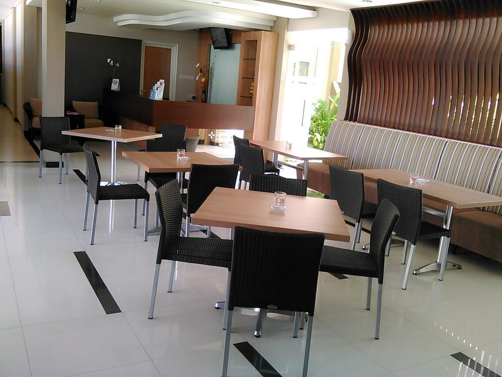 Choice Stay Hotel Denpasar Exterior foto